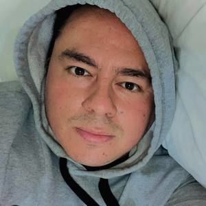 Meet your Posher, Andres